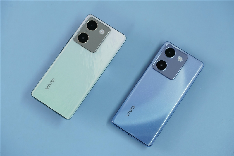 5000mAh电池轻松用一天半！vivo Y100评测：名副其实的千元高颜值续航神机