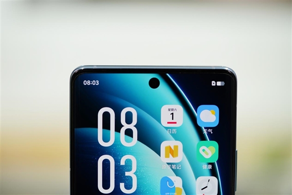 月环云阶设计吸睛！vivo X100 Pro图赏