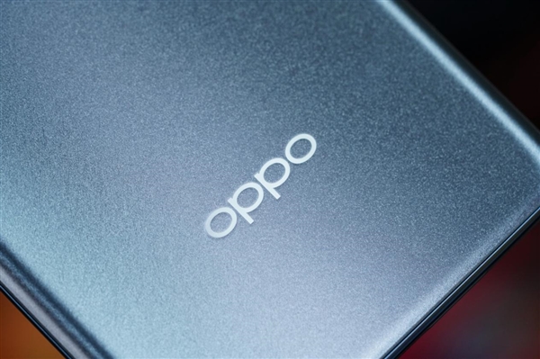 宝石圆盘摄像头夺目！OPPO Reno11图赏