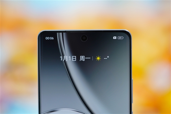 6000尼特无双屏！realme真我GT Neo6 SE图赏