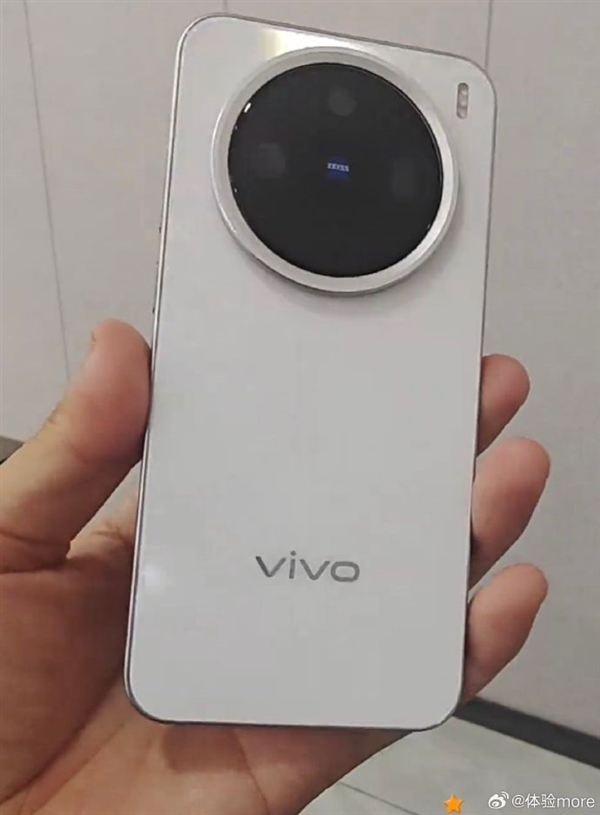 质感拉满！vivo X200 Pro mini设计曝光：哑机中框为磨砂材质